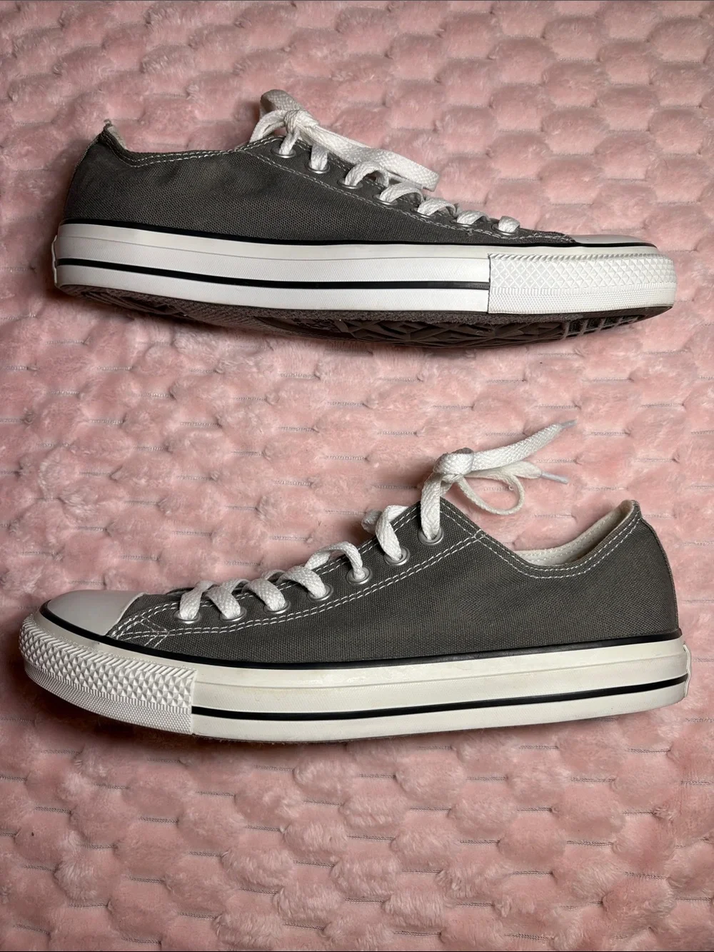 Converse Low-Top Canvas Sneakers - Gray & White